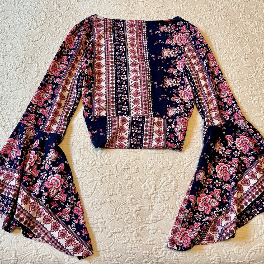 Polly & Esther Navy and Pink Floral Bell Sleeve Blouse - Picture 6 of 15